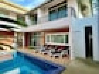 T.W. Marina Pool Villa Pattaya