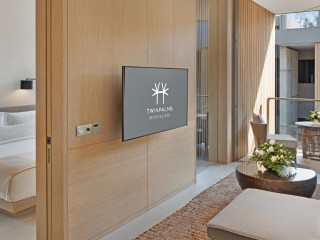 Twinpalms MontAzure Phuket Resort