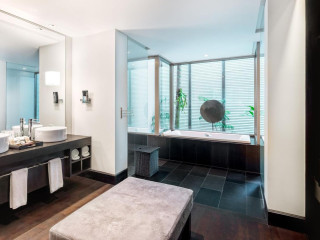 Twinpalms Surin Phuket Resort