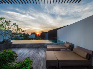 Twinpalms Surin Phuket Resort