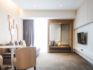 TWO THREE MANSION (SHA)