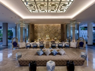 U SATHORN BANGKOK (SHA)