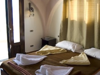 UMBI SHARKS BAY DIVING VILLAGE