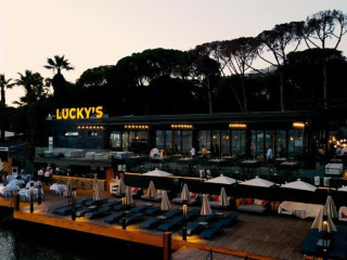 UNIQUE LIFE STYLE HOTEL
