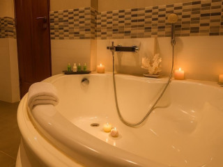 Unique Towers Luxury Boutique Suites