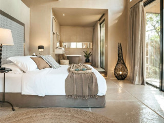 F Zeen Retreat Kefalonia