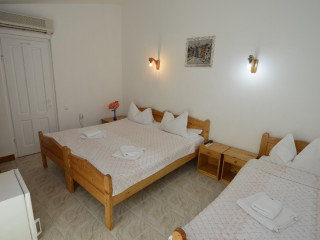 COMPLEX TURISTIC CREDO HOLYDAYS.