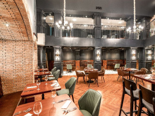 Le Meridien Abu Dhabi