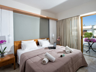 Mary Hotel (C) - Platanes (Rethymno)