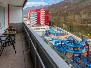 Complex Balnear Cozia - Corp Caciulata..