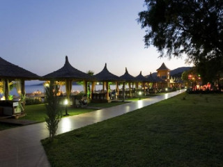 LATANYA PARK RESORT (Yaliciftlik)