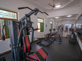 SUNNY PALMS BEACH RESORT (UROA)