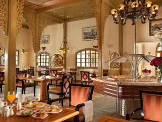 Le Royale Collection Luxury Resort (SSH)