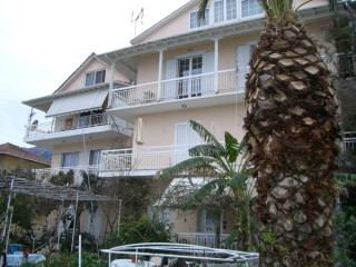 Avli Rooms and Apartments (Nidri Area)