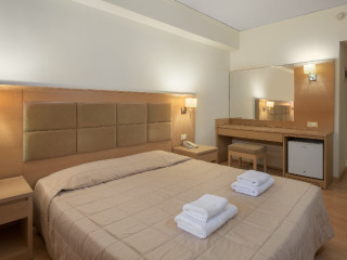 Island Resorts Marisol (fost Lomeniz)