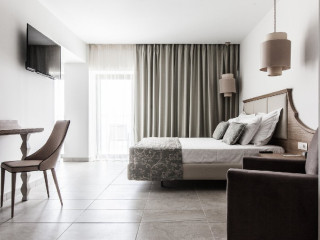 Cronwell Sermilia Resort (Psakoudia Sithonia)
