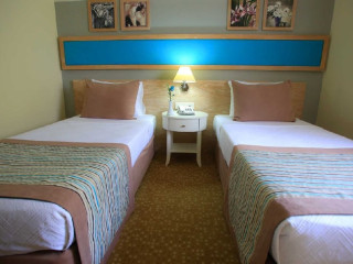 LABRANDA EXCELSIOR SIDE.