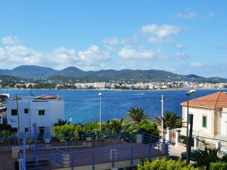 VIBRA CENTRAL CITY APARTHOTEL (Adults Only)