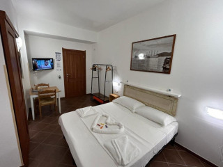 Aigua Bed And Breakfast