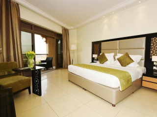 Bahi Ajman Palace Hotel