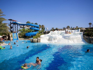 LIMAK ARCADIA GOLF RESORT