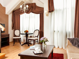 Premier Luxury Mountain Resort