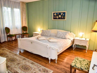 Vila Crizantema