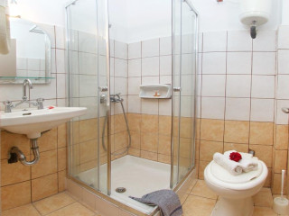 Maria Apartments (Lourdas)