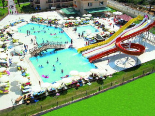 TURISM SOCIAL - GALERI RESORT 