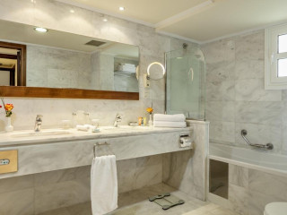 Neptune Luxury Resort (Mastichari)