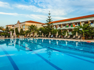 Tresor Sousouras Hotel