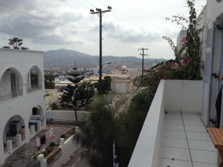 King Thiras (Fira - Santorini)