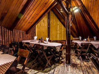 COMPLEX CHEILE GRADISTEI - MOIECIU