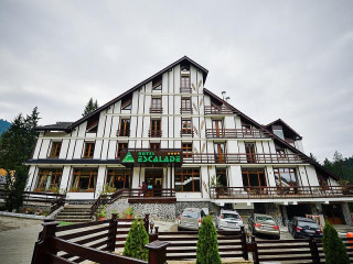 HOTEL ESCALADE