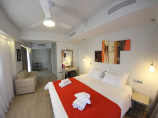 Aura Boutique Hotel