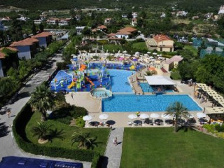 Cronwell Platamon Resort (PLATAMONAS)