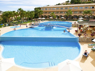 Mon Port Hotel and Spa