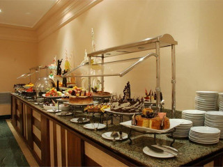 PYRAMISA SAHL HASHEESH