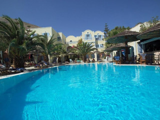 Zephyros Hotel (Kamari Santorini)