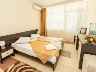 HOTEL DACIA