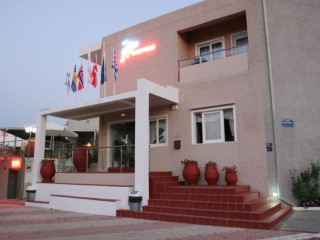 Koukouras Lia Apartments