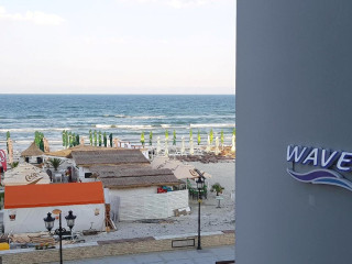 Wave 1 Promenada Apartments