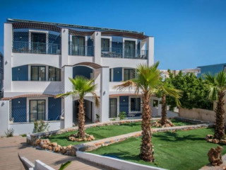 Eleni Beach Hotel