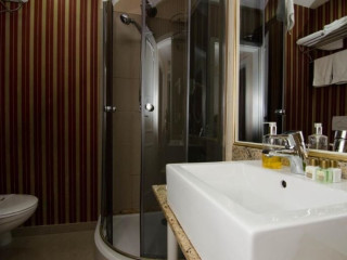 Hotel Monaco Boutique