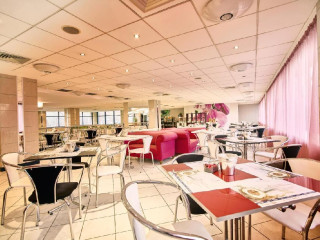 . Continental Forum Oradea