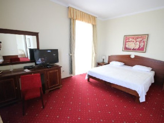 Adriatik Hotel BW Premier Collection 