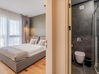 CAVAR APARTHOTEL