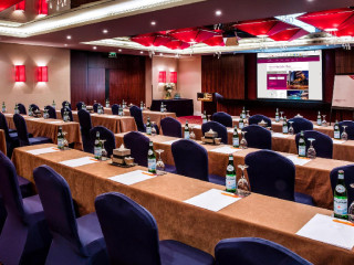 Crowne Plaza Dubai - Deira