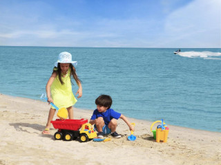 DANA BEACH RESORT