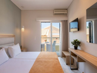 Rossis Hotel Corfu (Messonghi)